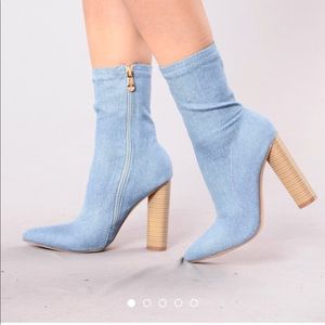 Fashionnova King of Me Boot - Denim Size 9